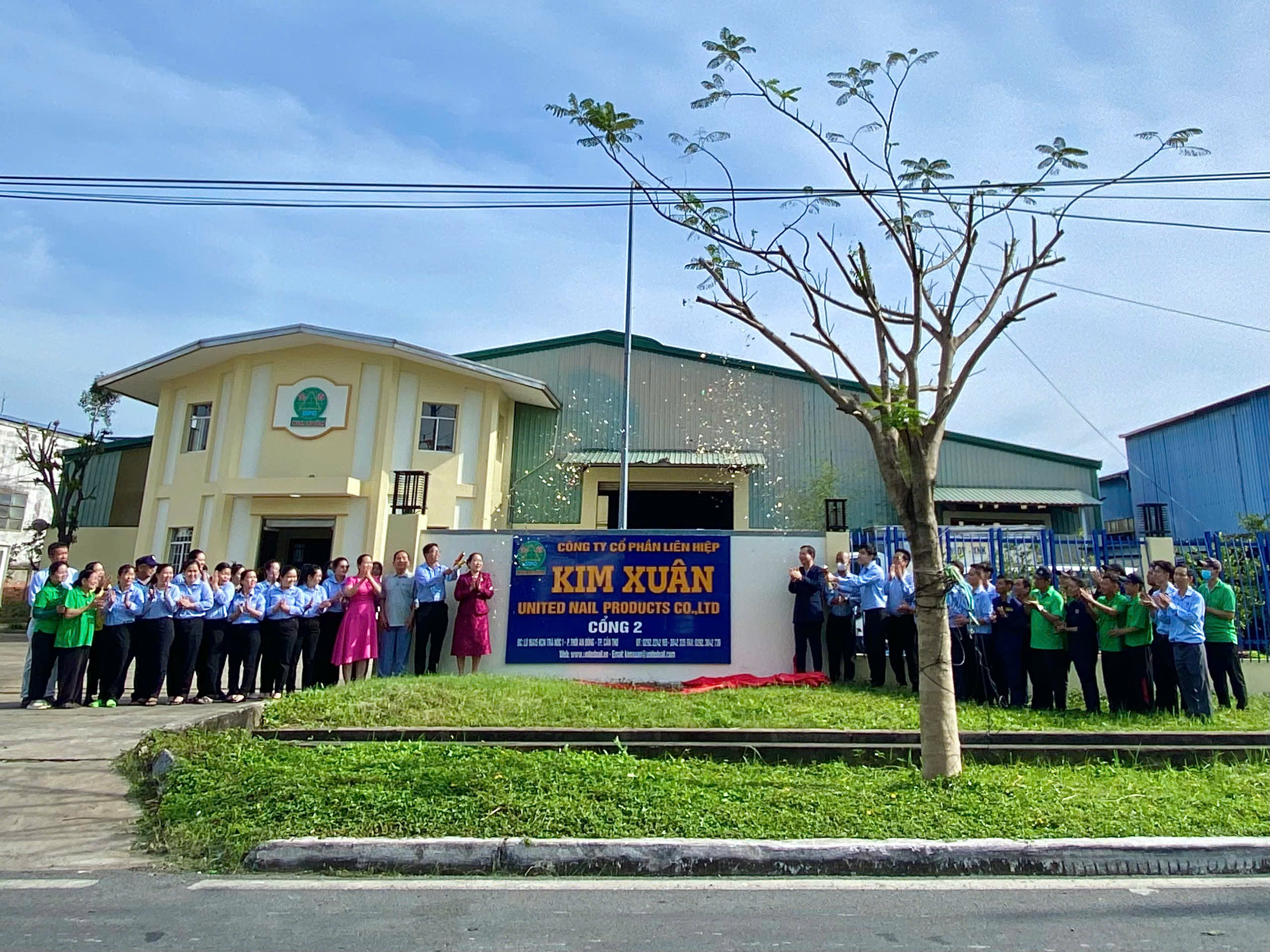 khai trương xưởng 2 công ty Kim Xuân